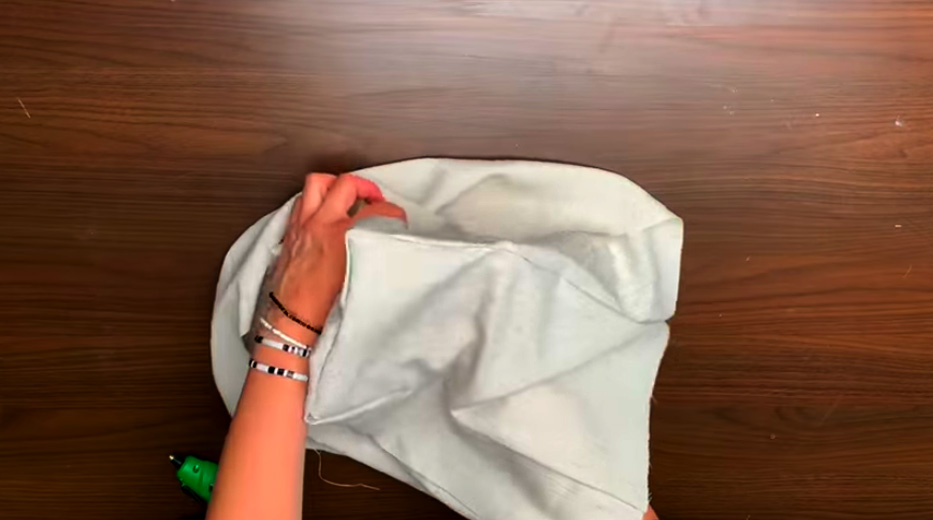 terminación de unión de rectángulos de tela para conversión de bolsa de plástico en cartera