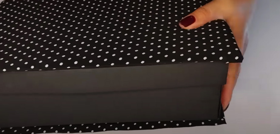 adhesión de segunda lámina de cartón con tela a caja para organizador de planchita de pelo