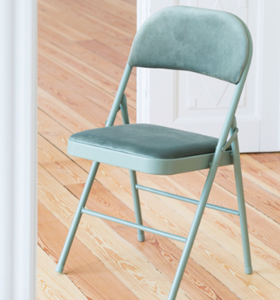 C&oacute;mo renovar una silla plegable con tela